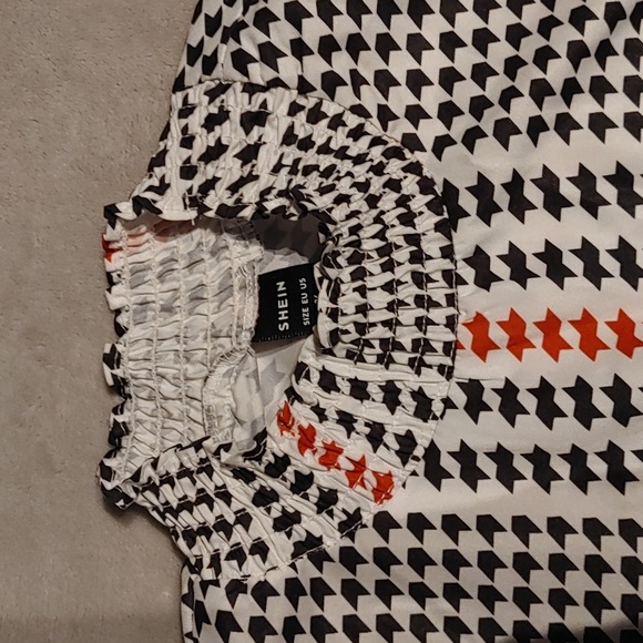 Shein Sz sm - Picture 2 of 3